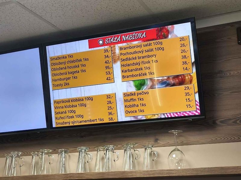 Svíčkova byla jako od babičky v restauraci v letadle u D10.