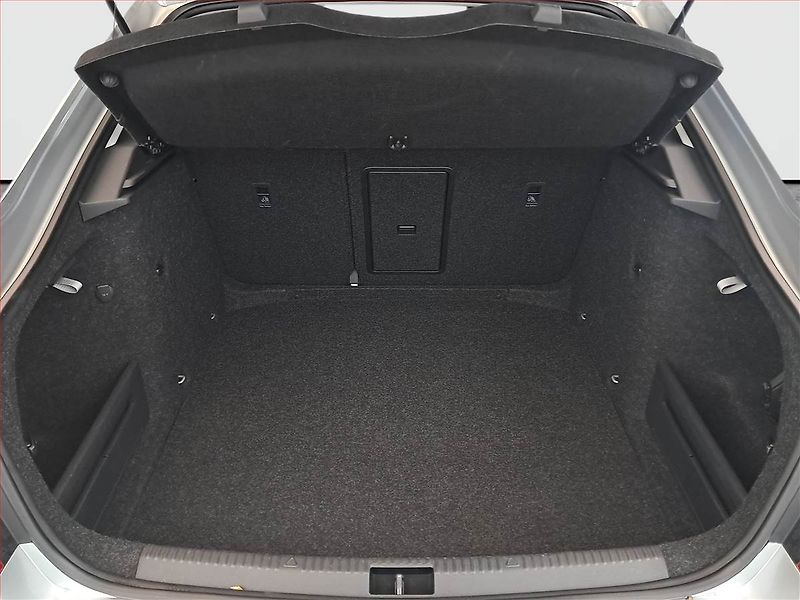 Škoda Octavia (2016) Ambition Plus 1.0 TSI - fotka 13 z 17