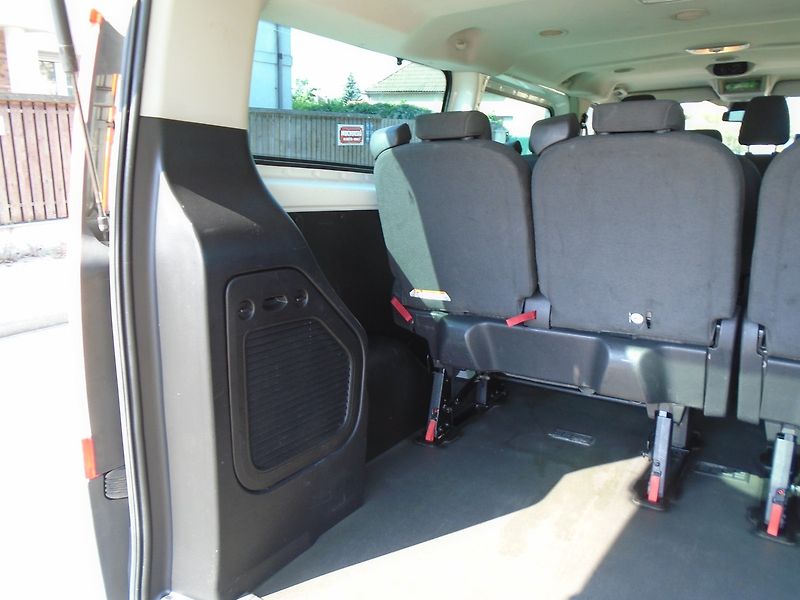 Ford Transit Custom (2016) 2.0 TDCi L2H1 Klima - fotka 12 z 32