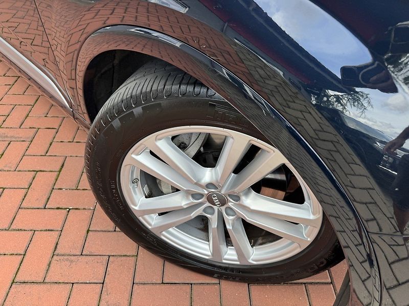 Audi Q7 (2016) 3.0TDi S-Line LED Bose Vzduch - fotka 46 z 50