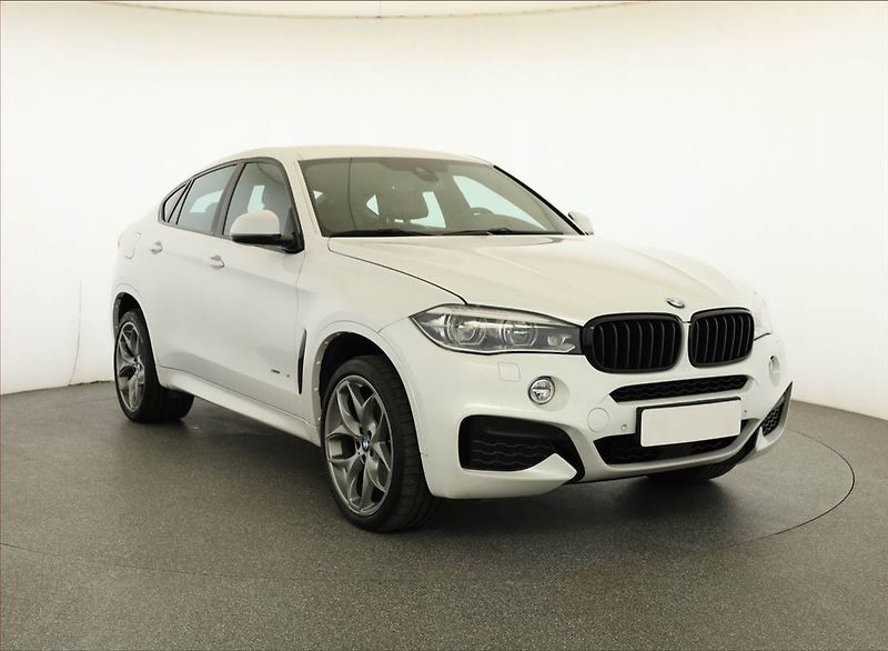 BMW X6 (2017) M Paket xDrive30d - fotografie inzerátu