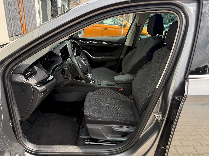 Škoda Octavia (2023) 1.5 TSI 110 kW DSG Style Plus - fotka 8 z 25