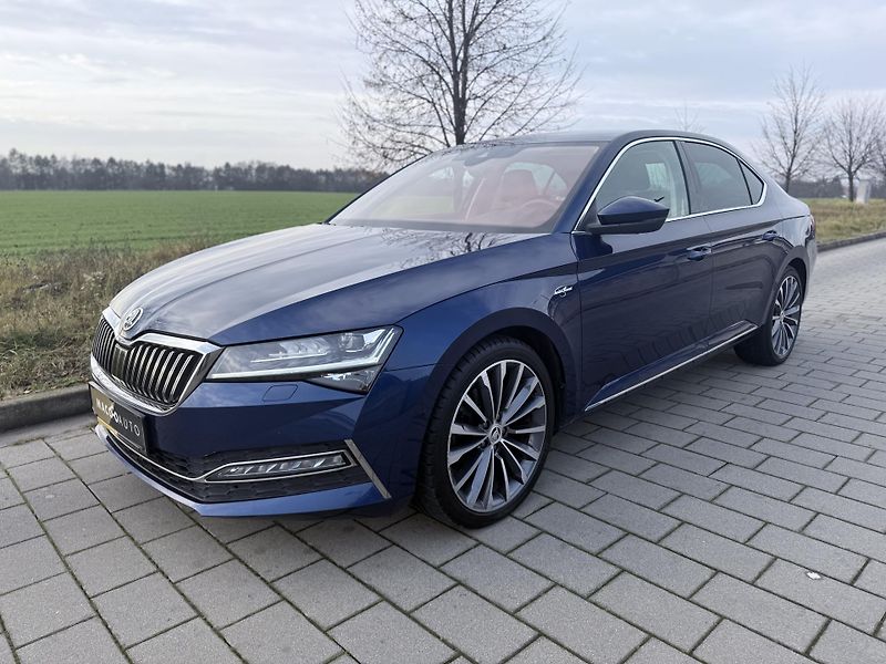 Škoda Superb (2023) 2,0tdi 147kw L&K 4x4 DSG - fotka 2 z 80