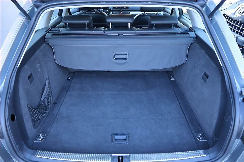 Audi A4 (2006) 2.0 TDI, po STK, jezdí výborně - fotka 14 z 17