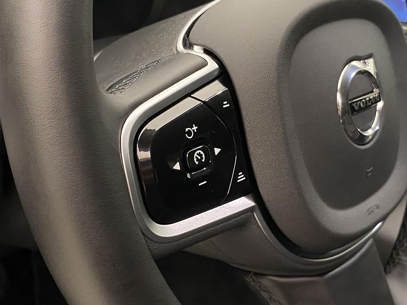 Volvo V90 T6 AWD RECHARGE BRIGHT PLUS - fotka 20 z 64