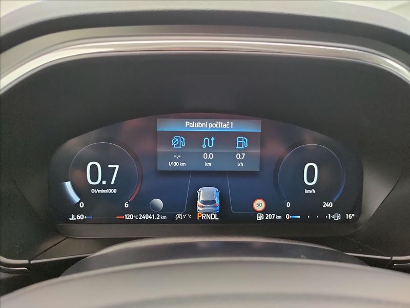 Ford Focus 1,5 EcoBlue 85kW TitaniumX AUT - fotka 27 z 41