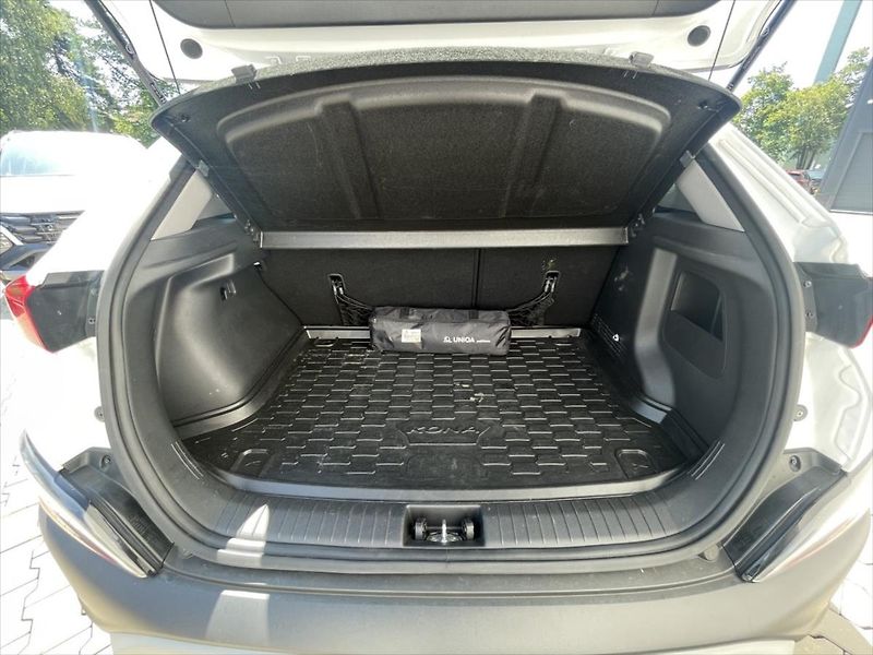 Hyundai Kona 1,0 T-GDI SMART, tažné zař. - fotka 19 z 24