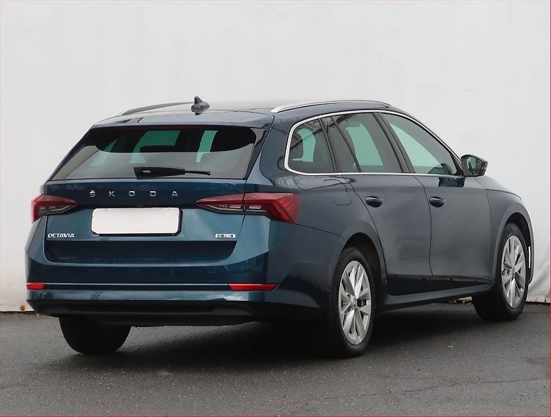 Škoda Octavia (2020) Style 1.5 TSI G-TEC, Automat - fotka 5 z 22