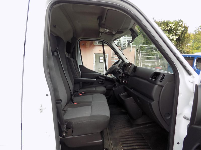 Nissan Interstar 2,3 DCI 100 KW L2H2 AC, TEMP - fotka 28 z 41