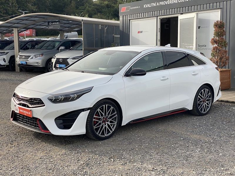 Kia ProCeed 1.6TGDi, ČR, automat, záruka - fotka 3 z 35