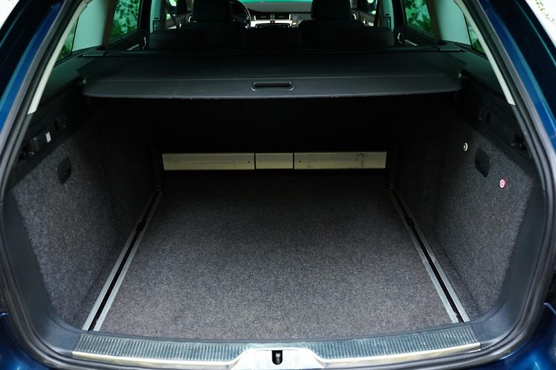 Škoda Superb - fotka 24 z 24