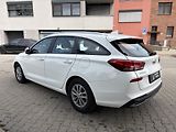 Hyundai i30 1.6 CRDi automat  - náhled 4