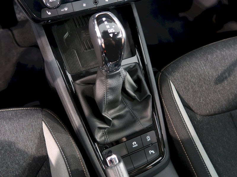 Škoda Scala (2025) TOP SELECTION 1.5TSI 110KW DSG - fotka 32 z 40