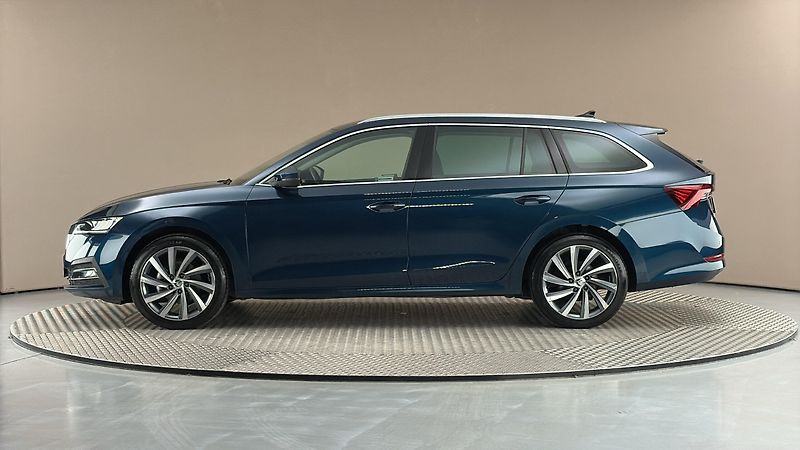 Škoda Octavia 2.0 TDI DSG Style Combi - fotka 4 z 25
