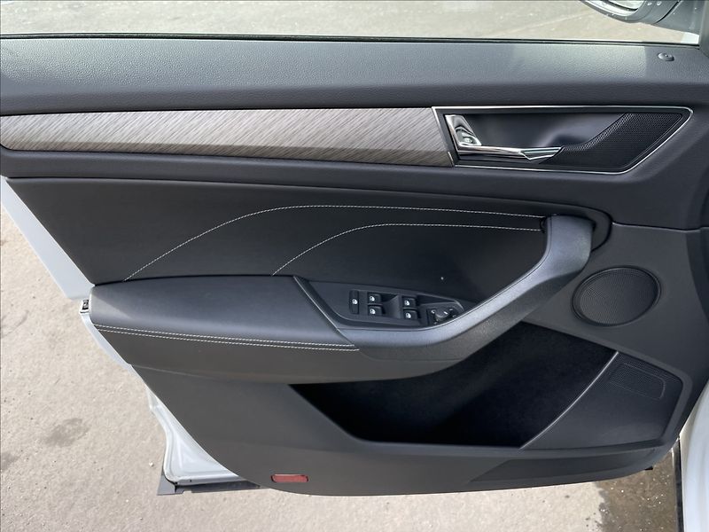 Škoda Kodiaq 2,0 TDI DSG Style NAVI - fotka 15 z 23