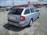 Škoda Octavia 1,2 TSI, klima,tažné,serviska, - náhled 6