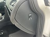 Volkswagen Golf Variant 2,0TDi Highline NAVI LEDMATRIX - náhled 38