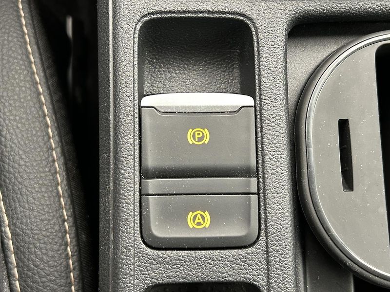 Škoda Octavia 1.5 TSI Top selection - fotka 23 z 35