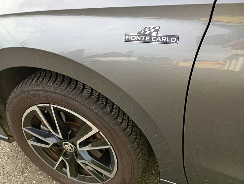 Škoda Fabia (2024) 1.0 TSI 85 kW DSG Monte Carlo - fotka 34 z 35
