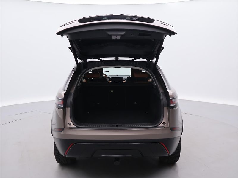 Land Rover Range Rover Velar 3,0 D300 S 221kW AUT LED CZ - fotka 9 z 29