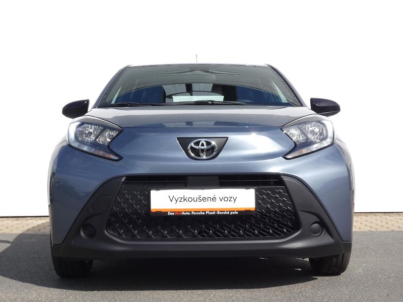 Toyota Aygo (2024) 1,0 53KW - fotka 14 z 30