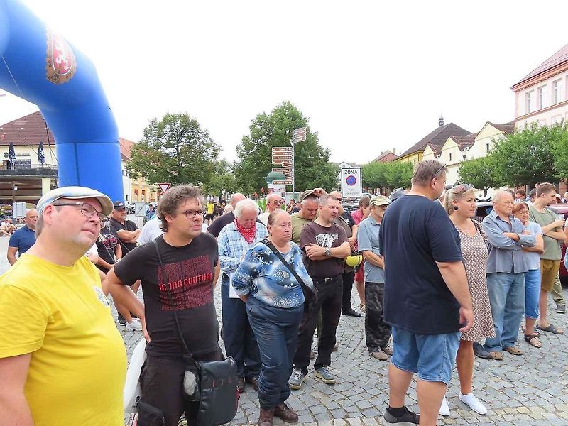 Orientační závod Selské baroko startoval již potřinácté v sobotu 17. srpna dopoledne z náměstí TGM ve Veselí nad Lužnicí.
