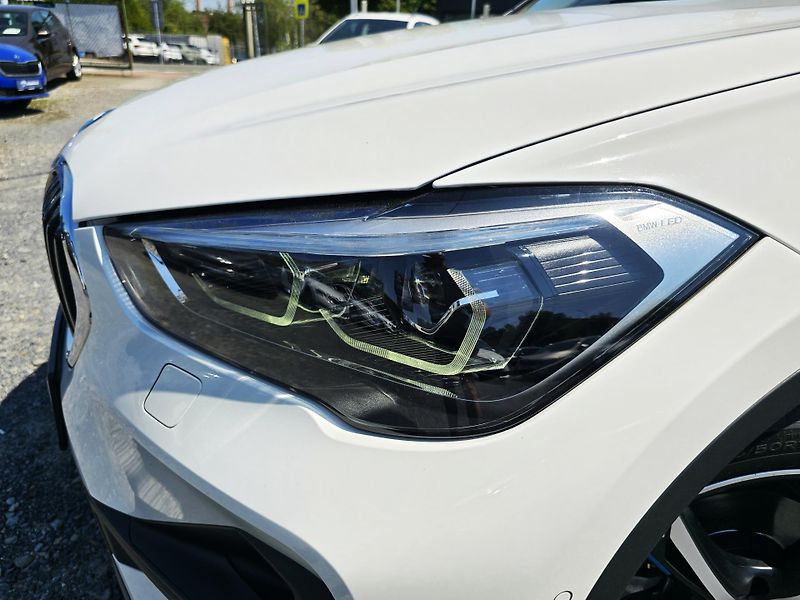 BMW X1 sDrive18d NAVI LED TOP STAV ČR - fotka 2 z 29