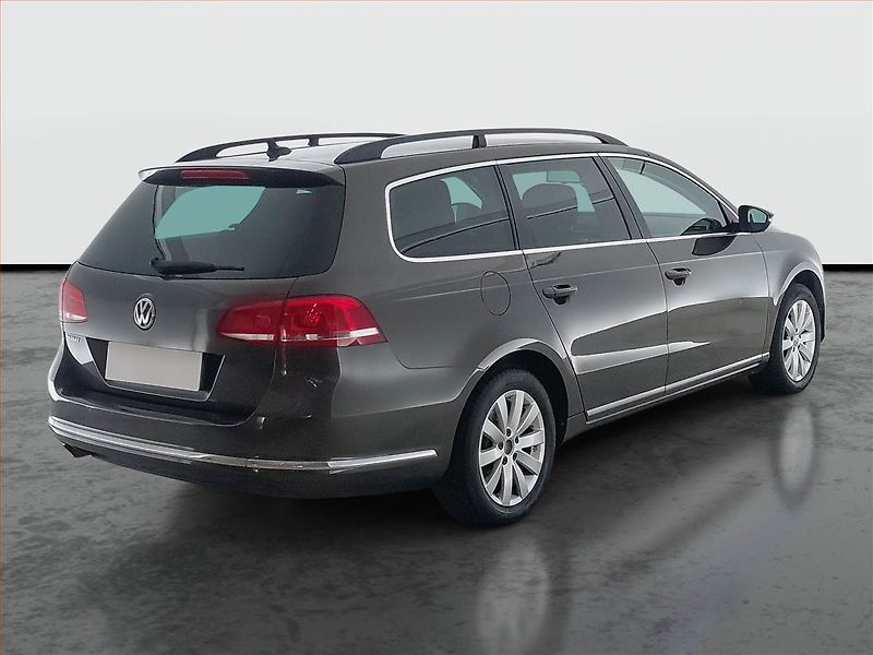 Volkswagen Passat (2014) 1.4 TSI, Navi, Tempomat - fotka 5 z 21