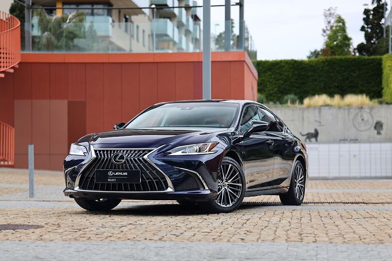 Lexus ES 300h 300H HEV BUSINESS EDITION - fotka 1 z 24