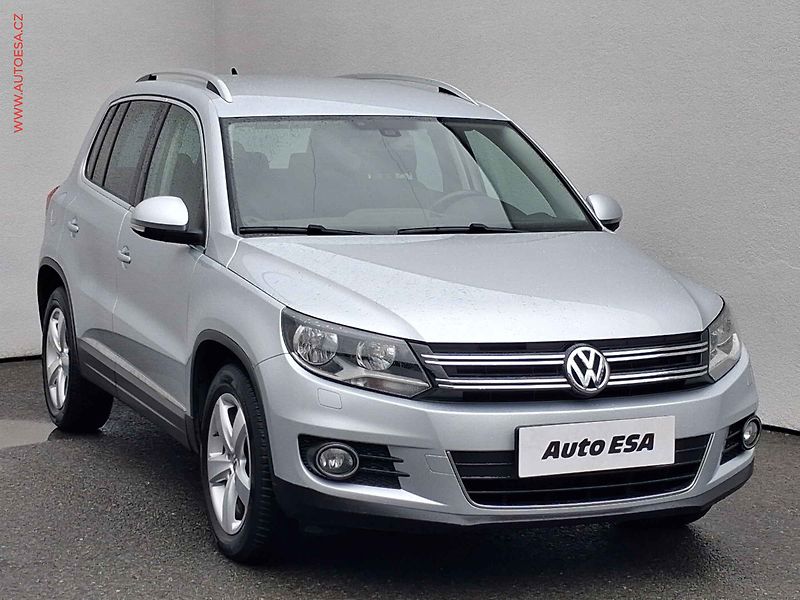 Volkswagen Tiguan (2016) 2.0 TDi, Sport&Style, navi - fotografie inzerátu