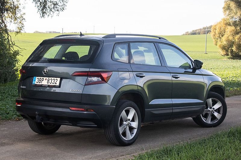 Škoda Karoq 1.0 TSI DSG, tažné - fotka 5 z 38