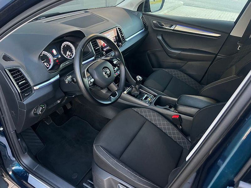 Škoda Karoq (2021) 2.0 TDI-STYLE-P.KAMERA - fotka 15 z 50