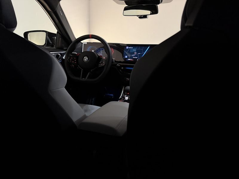 BMW M4 Competition xDrive FCL Indiv. - fotka 22 z 48