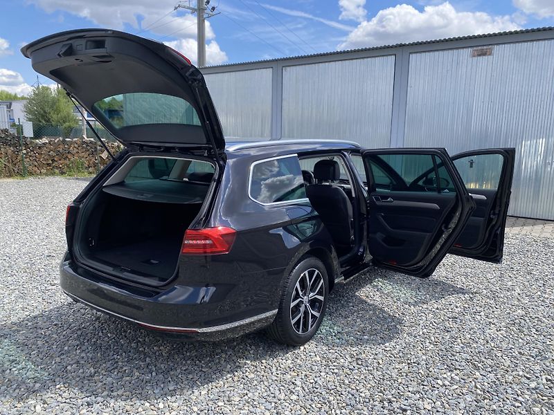 Volkswagen Passat 2.0TDi 150PS DSG 113000TKM!!!! - fotka 129 z 152