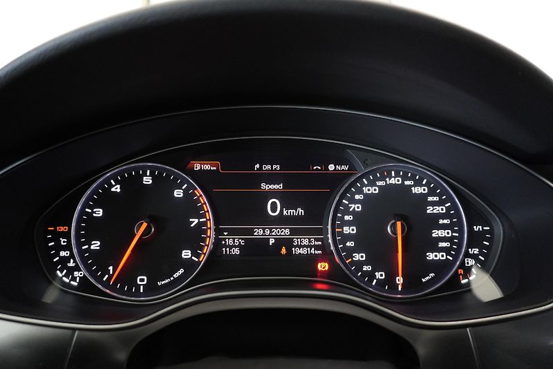 Audi A6 (2014) A6 2,0 TFSI S-LINE AUTOMAT - fotka 24 z 32