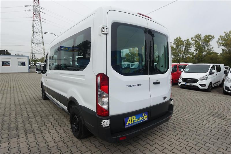 Ford Transit 2,0 TDCi  L3H2 9MÍST KLIMA - fotka 13 z 44