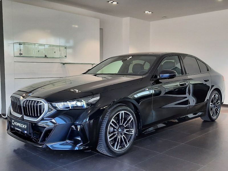 BMW Řada 5 (2025) 520d Sedan M Sport - fotografie inzerátu