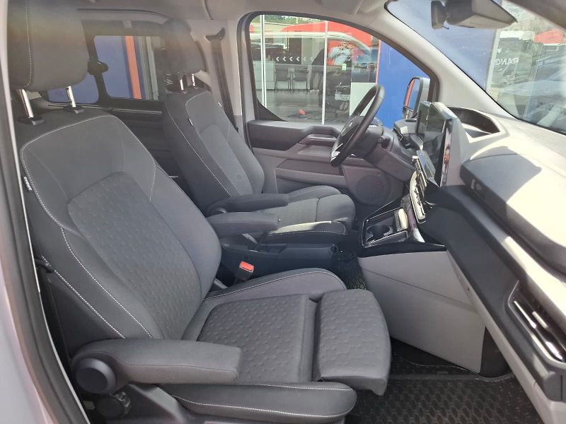 Ford Tourneo Custom Titanium L2, Tourneo, 2.0 EcoB - fotka 11 z 15