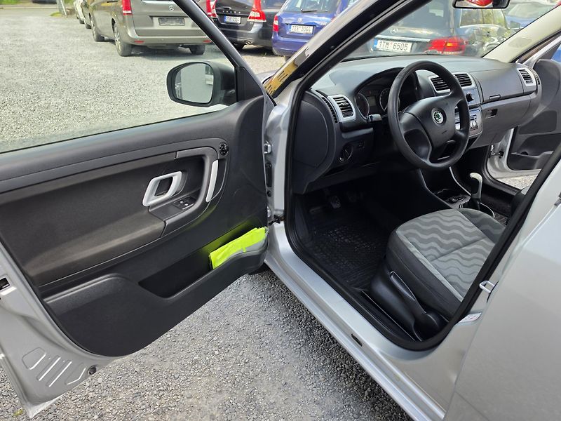 Škoda Fabia 1.2 LPG TZ  - fotka 13 z 22