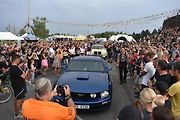 Pět stovek amerických korábů silnic se sjelo na sraz osmiválců Hradecká V8 na hradecké letiště.