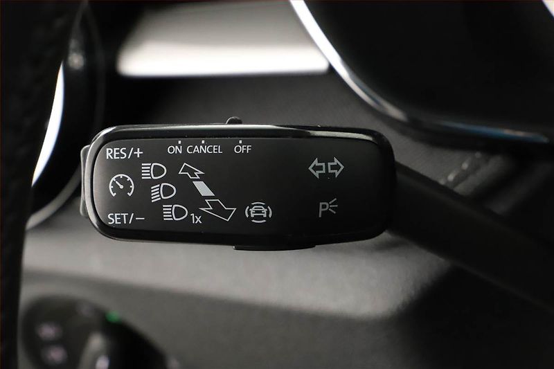 Škoda Fabia (2022) 1.0, ČR,1.maj, Tempomat - fotka 17 z 19
