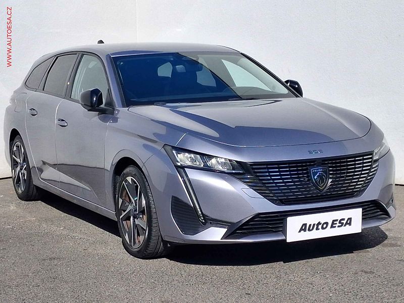 Peugeot 308 (2022) 1.2PT, Allure - fotografie inzerátu
