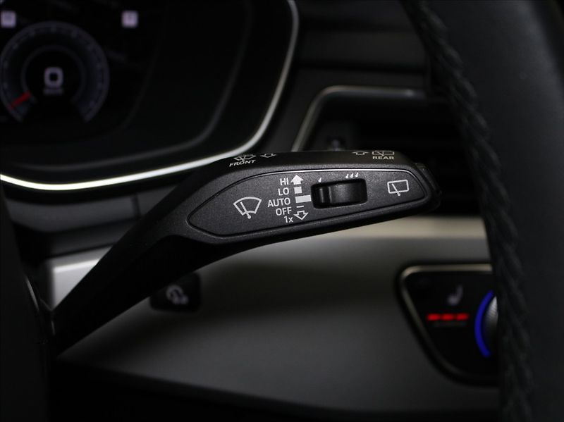 Audi A4 2,0 TFSi 150kW Avant ACC LED - fotka 24 z 28