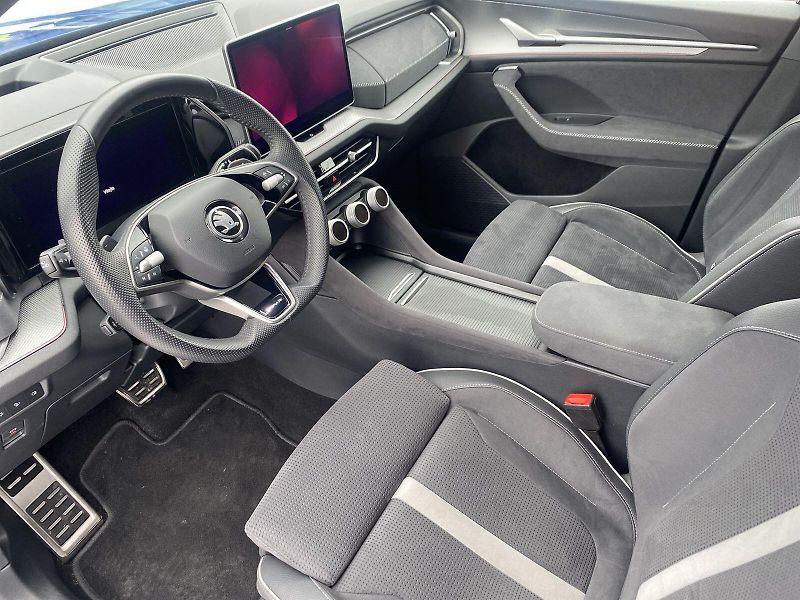 Škoda Kodiaq (2024) 2.0 TDI 4x4 DSG SportLine - fotka 8 z 39