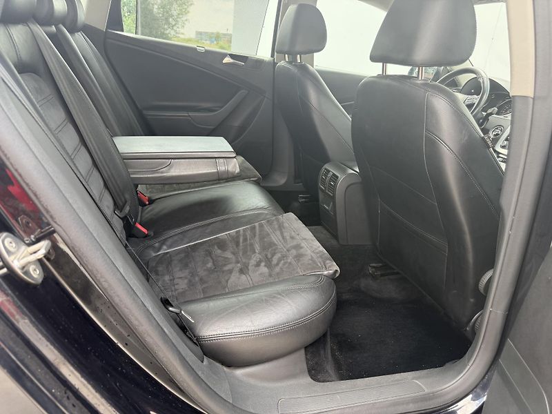 Volkswagen Passat (2009) 2.0 TDI Sportline  - fotka 13 z 21