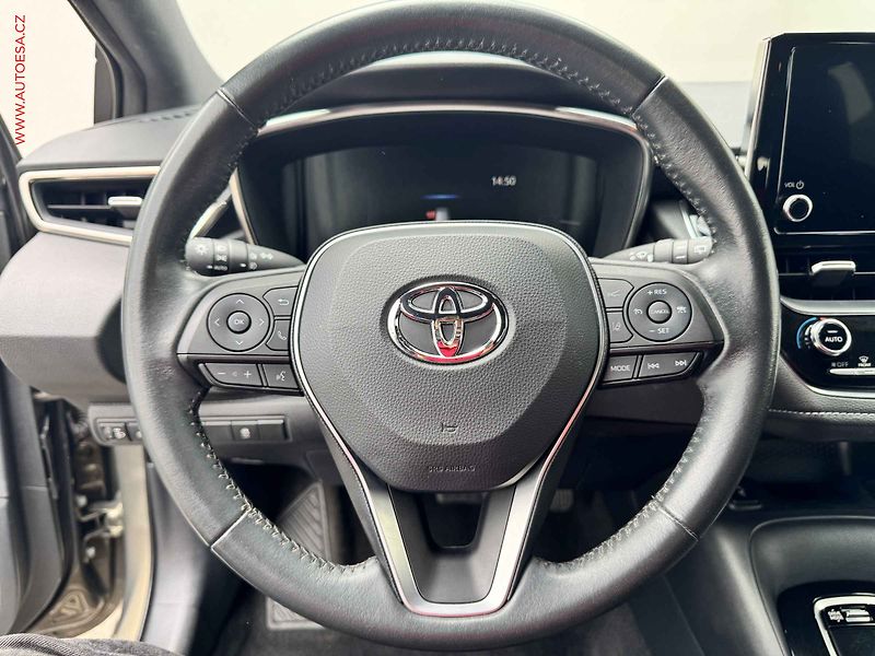 Toyota Corolla (2022) 2.0i, 2.maj,ČR, Comfort, AT - fotka 12 z 16