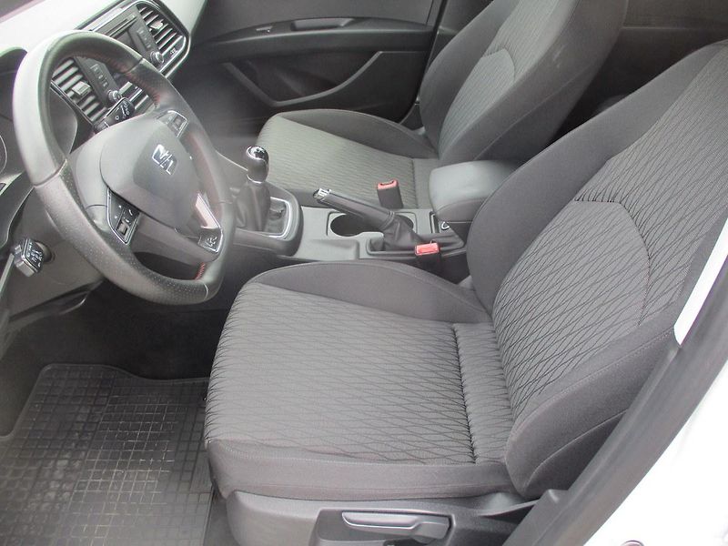 Seat Leon 1,2TSi 77kW STYLE FULL LED - fotka 14 z 48