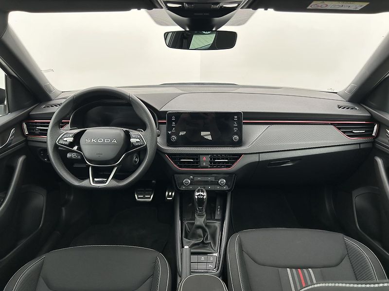 Škoda Kamiq 1.5 TSI Monte Carlo - fotka 5 z 30