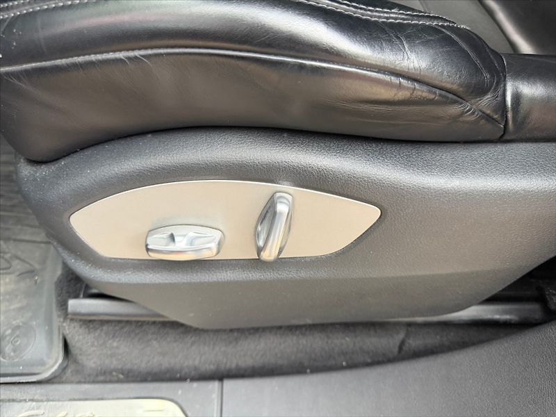 Porsche Cayenne 3,0 TDI  V6 193kW-FACELIFT!! - fotka 16 z 41