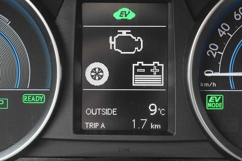 Toyota Auris hybrid je dlouhověká ojetina s nízkou spotřebou
